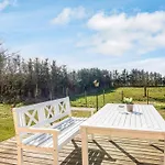 4 Star In Lokken * Logsted