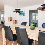 4 Star In Lokken Дом отдыха Logsted