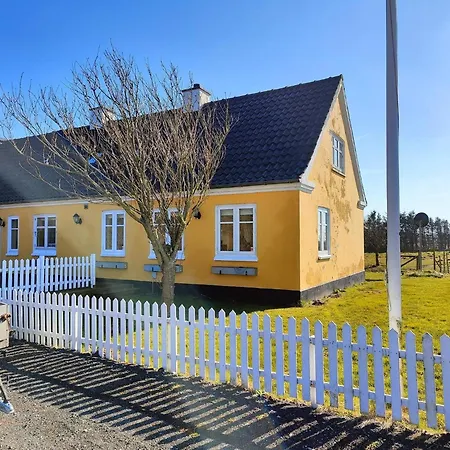 4 Star In Lokken * Løgsted