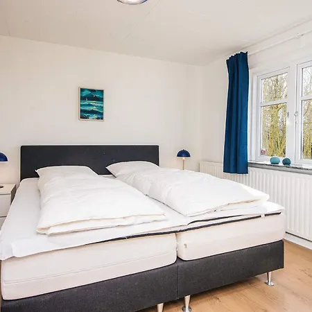 4 Star In Lokken Løgsted