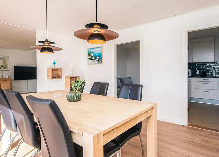 Semesterbostad 4 Star In Lokken